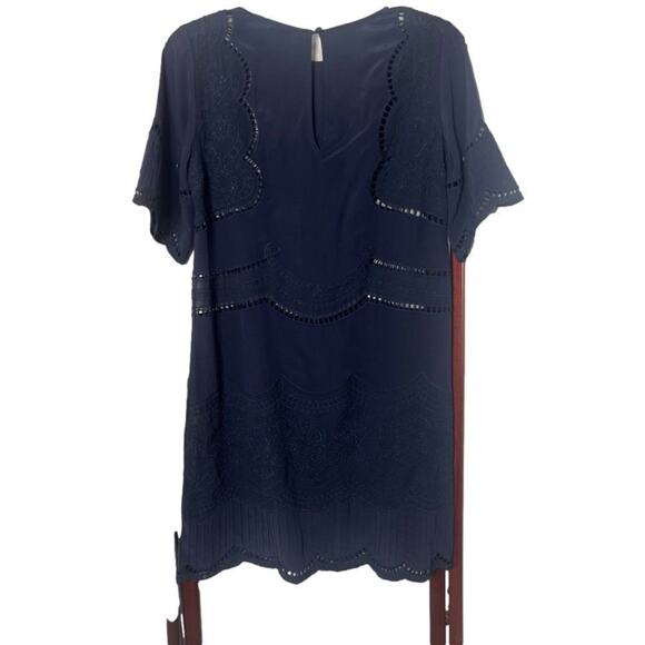 CLUB‎ MONACO EYELET DRESS SIZE 2 - Picture 1 of 8